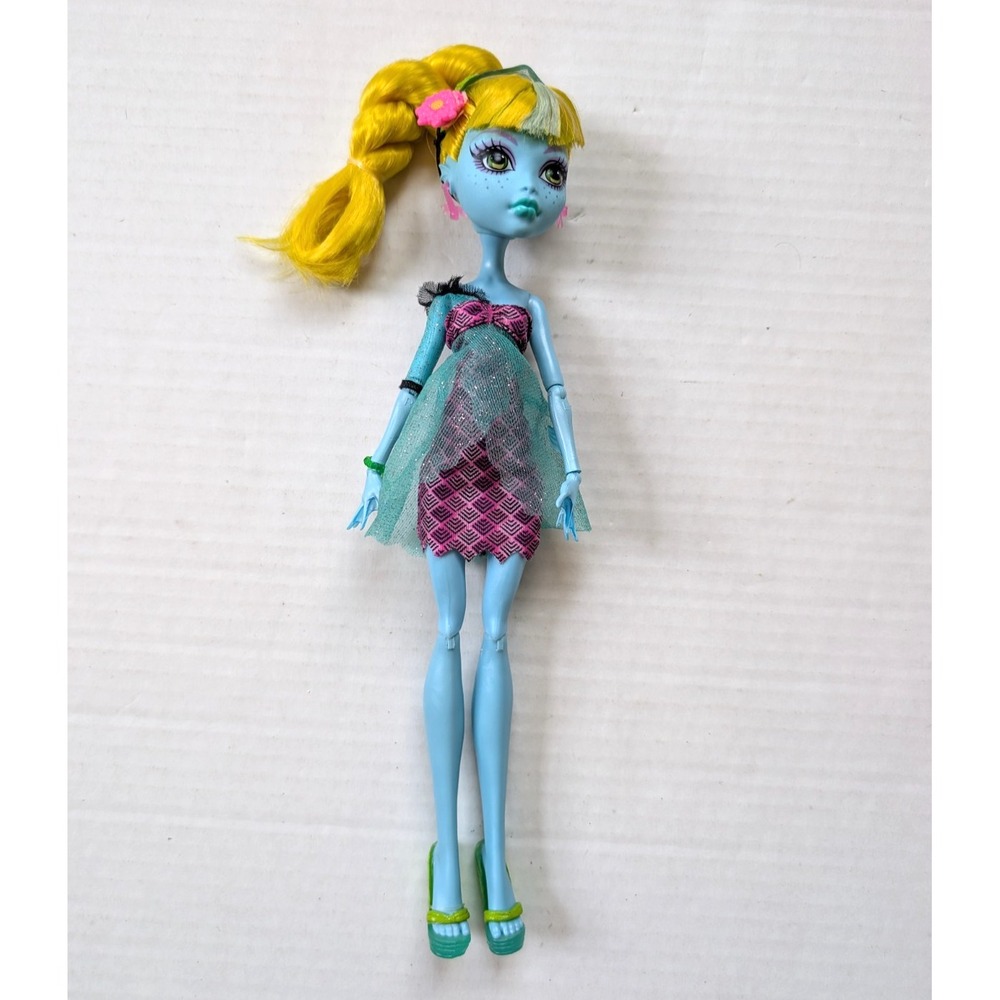 Monster High 13 Wishes Freshwater Lagoona Blue Doll Original Outfit Mattel